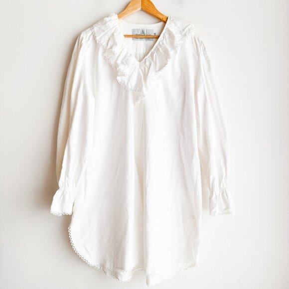 Suttles and Seawinds White Flannel Ruffle Trim Short Night Gown L - Picture 1 of 6